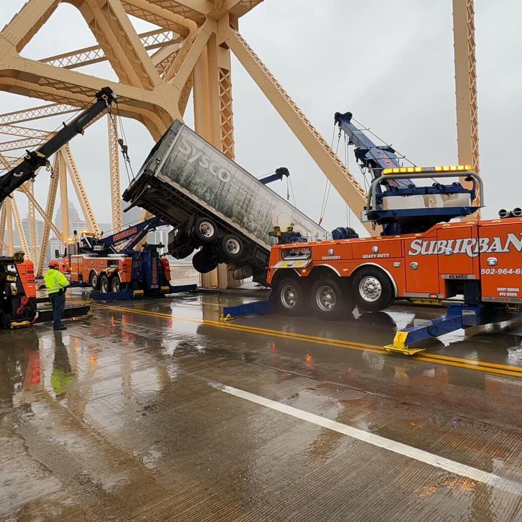 2nd street bridge crash - towing up semi - 3.1.24